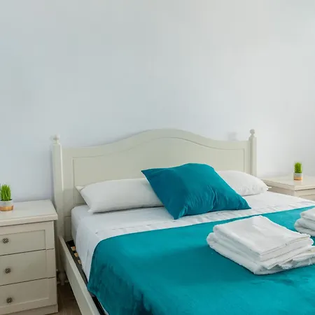 Sea View House 5 Vakantiehuis Olbia