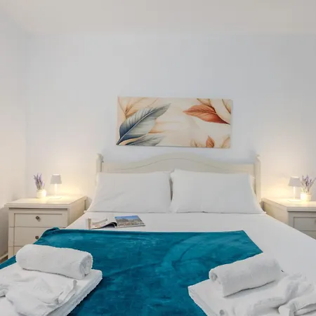 Nyaraló Sea View House 5