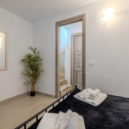 Sea View House 5 * Olbia