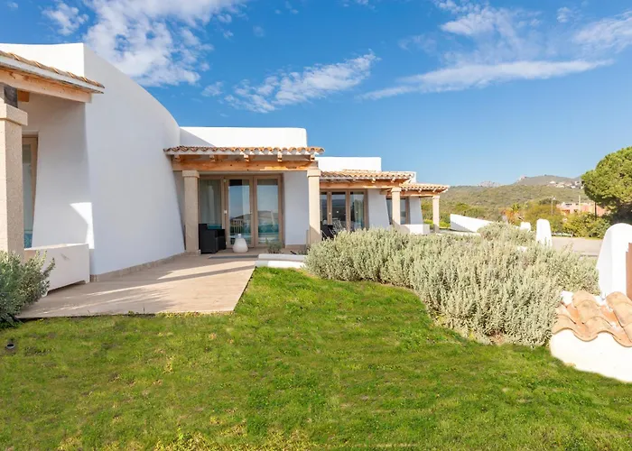 Nyaraló Sea View House 5 *