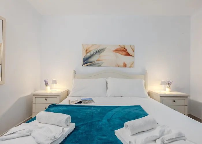 Nyaraló Sea View House 5